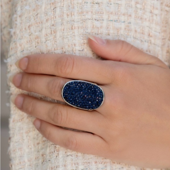 paparazzi Jewelry - Exaggerated Elitist - Blue Ring